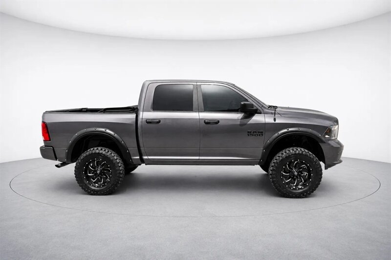 2018 RAM 1500 CREW CAB Tradesman