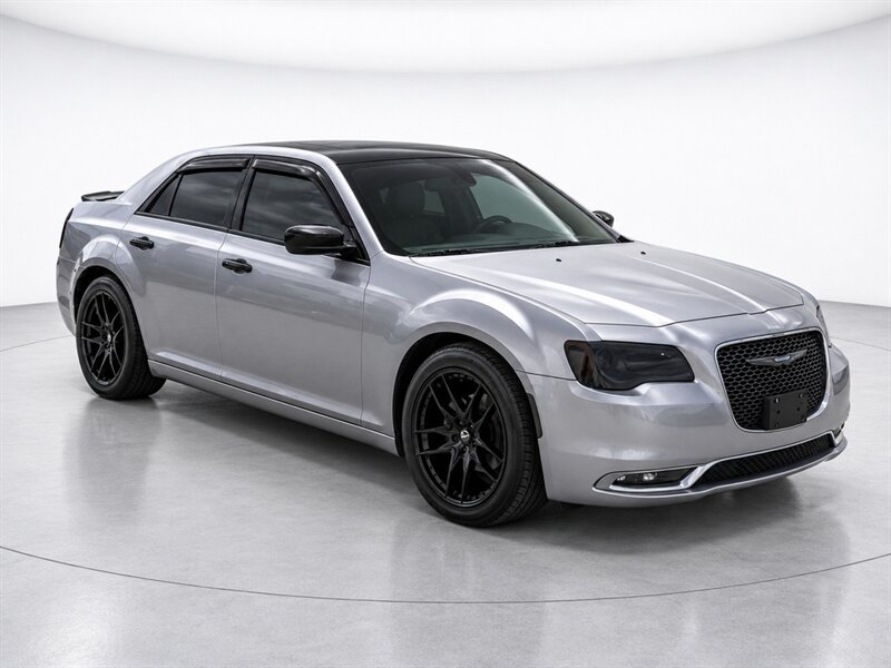 2017 Chrysler 300 C